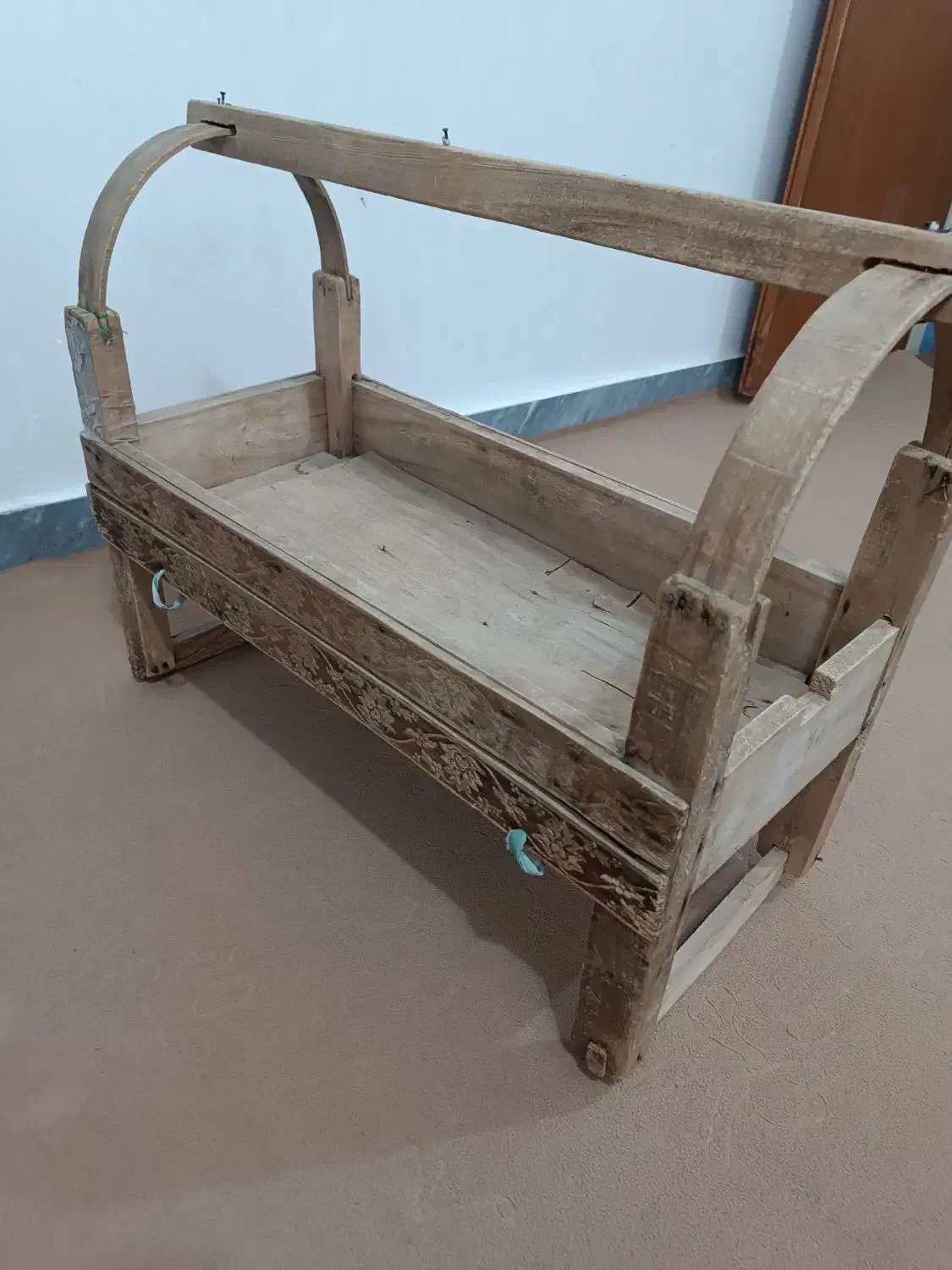 گهواره /تهده|کالسکه و لوازم جانبی|ایذه, |دیوار