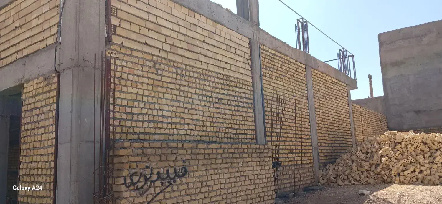 منزل ویلایی نیمه ساخته|فروش خانه و ویلا|کازرون, |دیوار
