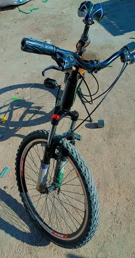 دوچرخه 26مشکی|دوچرخه، اسکیت، اسکوتر|شیراز, سهلآباد|دیوار