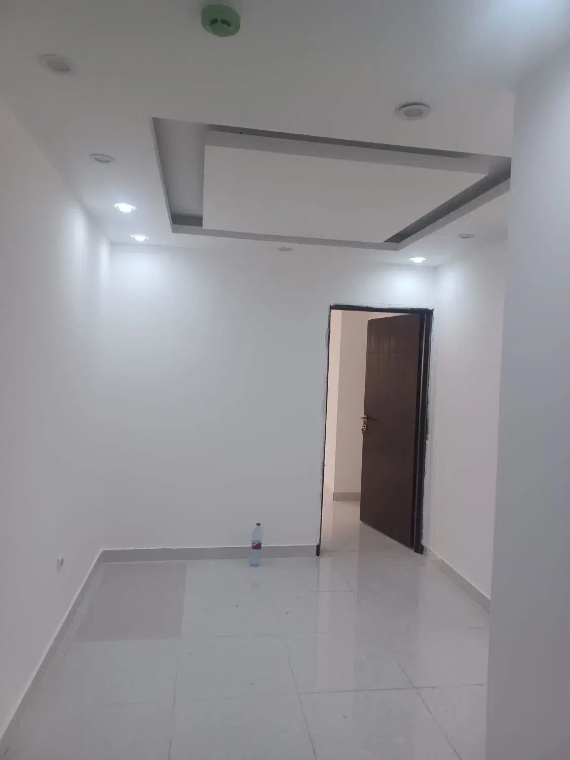 رنگ آمیزی ساختمان حرفه ای|خدمات پیشه و مهارت|بندرعباس, |دیوار