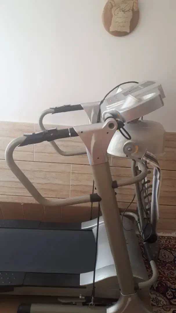 تردمیل‌درحد|تجهیزات ورزشی|رباط‌کریم, رباط‌کریم|دیوار