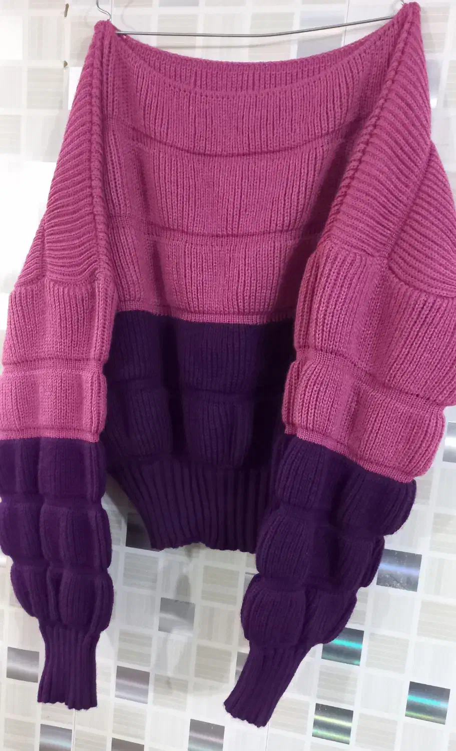 بافت دخترونه|لباس|کاشان, میدان کهنه|دیوار