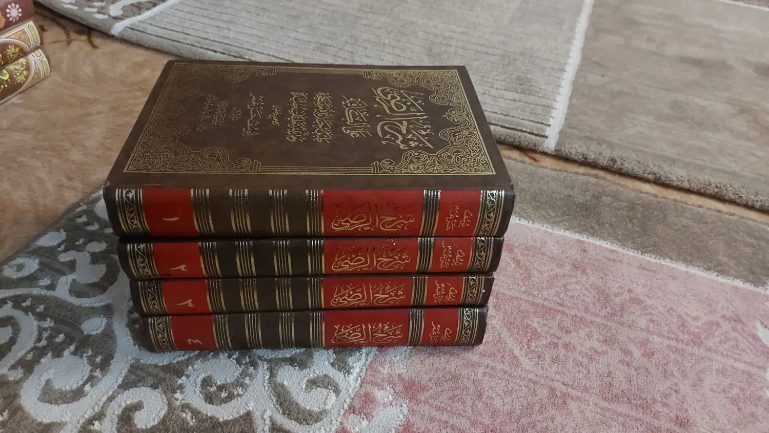 فروش کتاب یا معاوضه|کتاب و مجله مذهبی|اراک, |دیوار