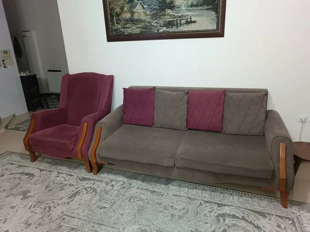 مبل راحتی|مبلمان خانگی و میز عسلی|پرند, فاز ۵|دیوار