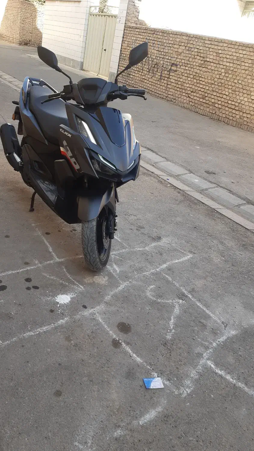 موتر کلیک واریو۱۷۰ ۱۴۰۳|موتورسیکلت|گرمسار, |دیوار