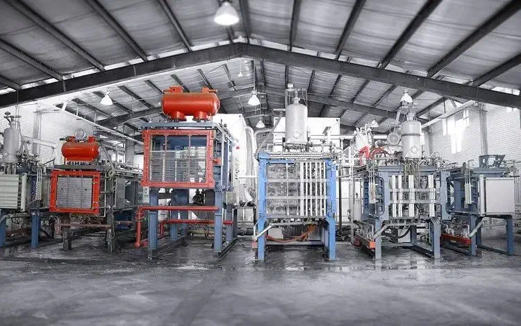 استخدام نیرو کار در کارخانه تولید فوم و یونولیت|استخدام صنعتی، فنی، مهندسی|تهران, سعادت‌آباد|دیوار