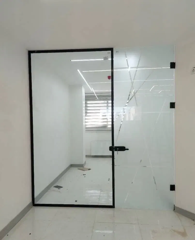 تولید و نصب انواع درب و پنجره آلومینیومی و UPVC|مصالح و تجهیزات ساختمان|اصفهان, بهارستان|دیوار