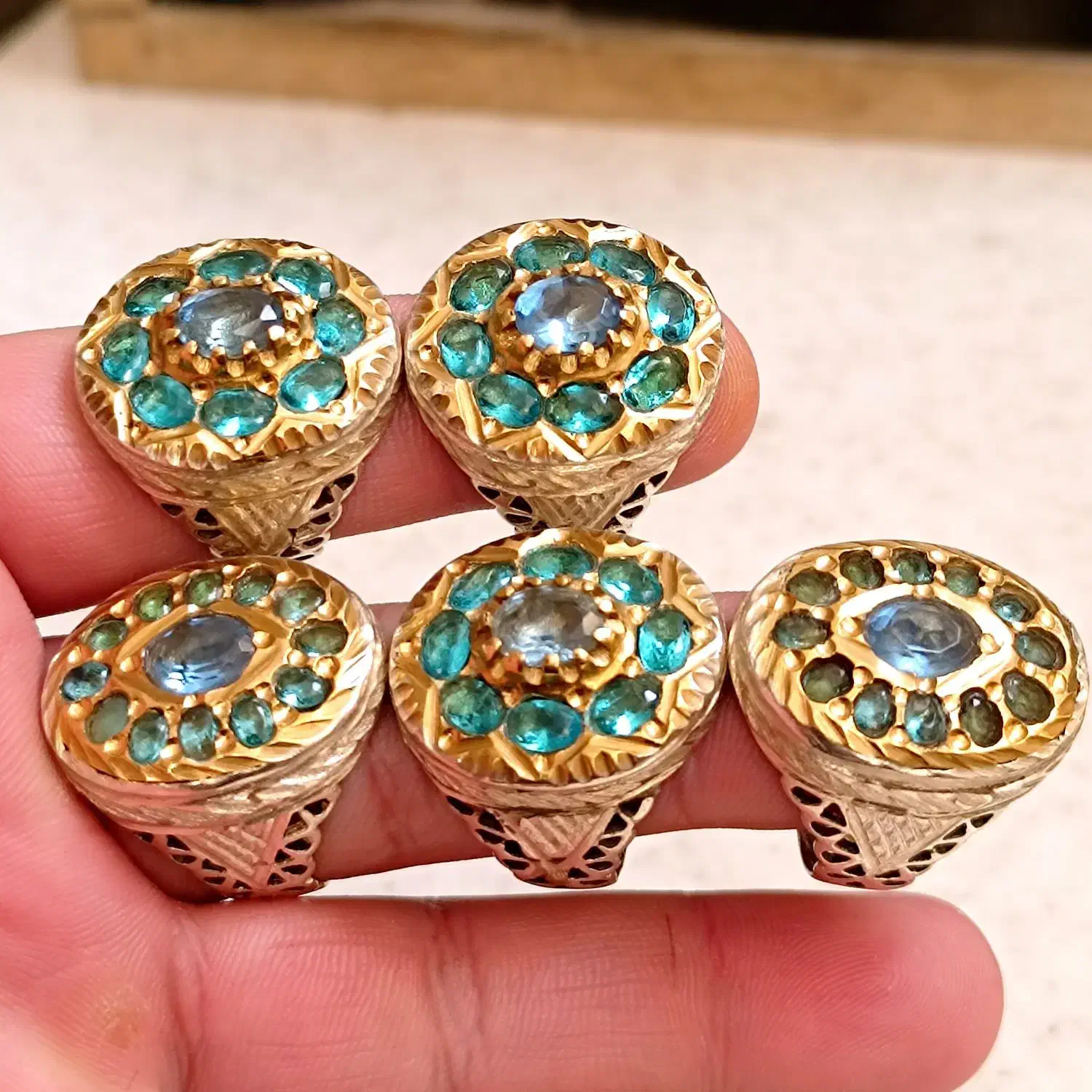 ۳۵ عدد انگشتر جواهراتی نقره ۹۲۵|جواهرات|اصفهان, پوریای ولی|دیوار