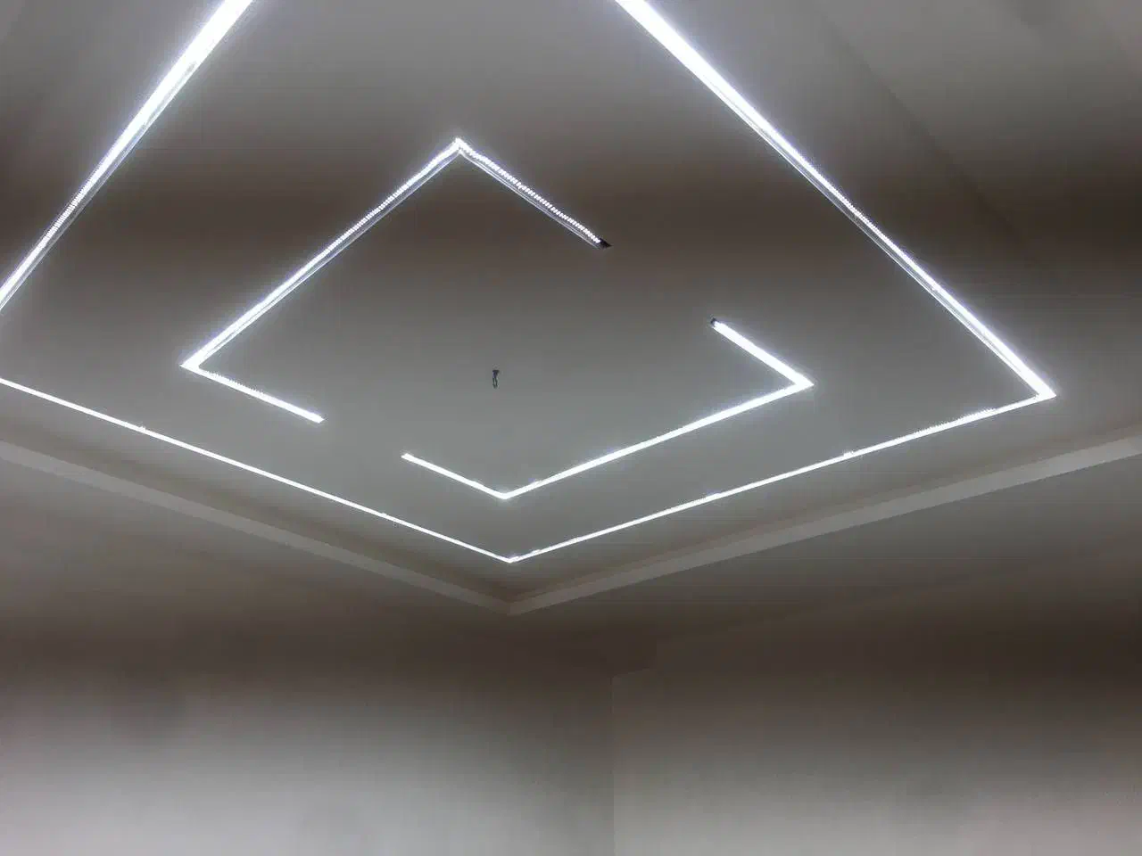 گچ کاری و گچبری و کاشی و سرامیک کاری|خدمات پیشه و مهارت|جوانرود, |دیوار