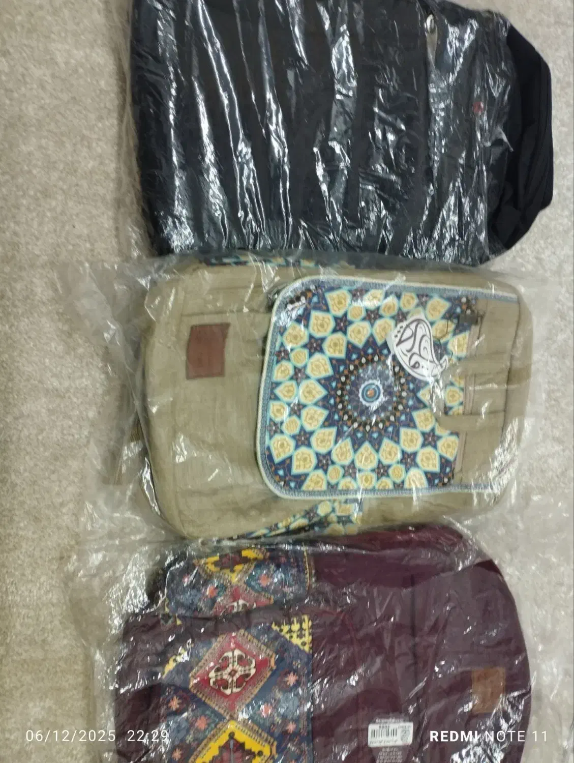 کیف|کیف، کفش، کمربند|شهریار, شهریار|دیوار