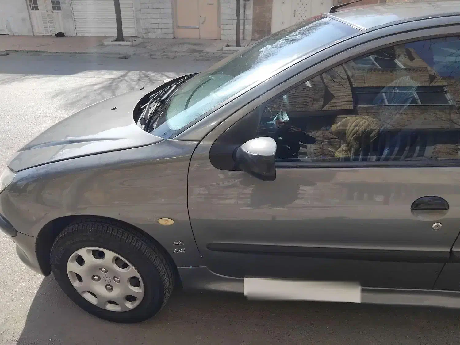 پژو۲۰۶ نوک مدادی|خودرو سواری و وانت|مشهد, کارگران|دیوار