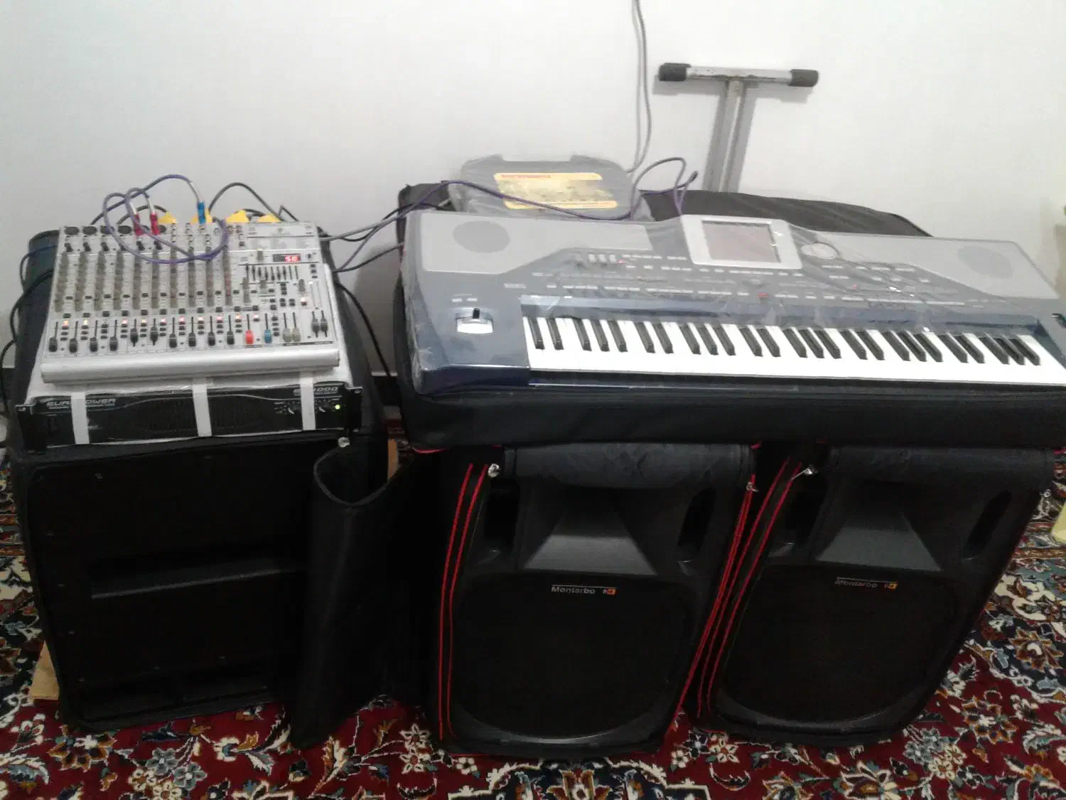 یک سیستم حرفه ای کامل|صوتی و تصویری|نهاوند, |دیوار