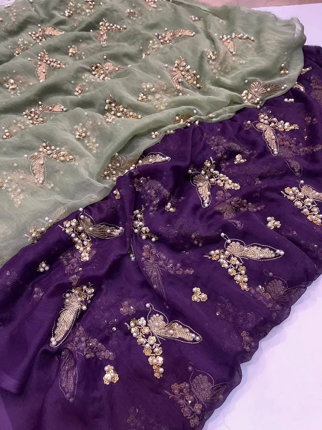 حریر سوزن دوزی طرح پروانه ای رسید|لباس|یاسوج, |دیوار