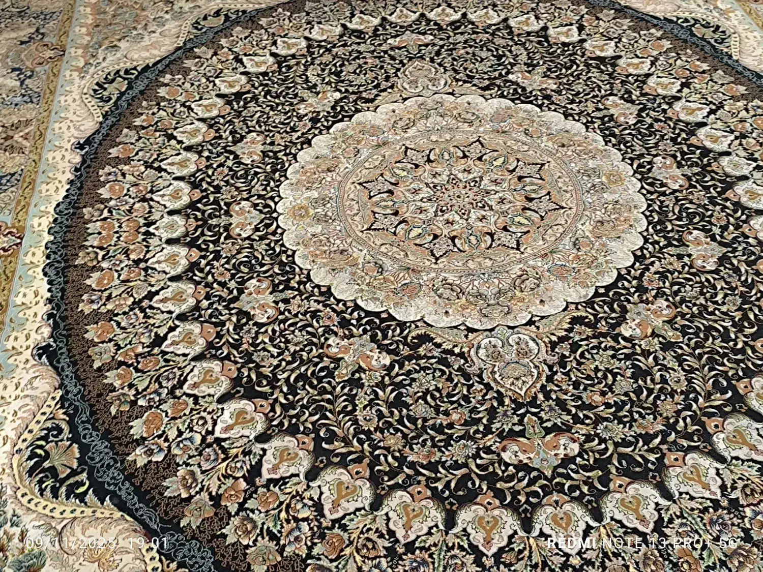 ۲فرش دوازده متری|فرش|گرگان, |دیوار