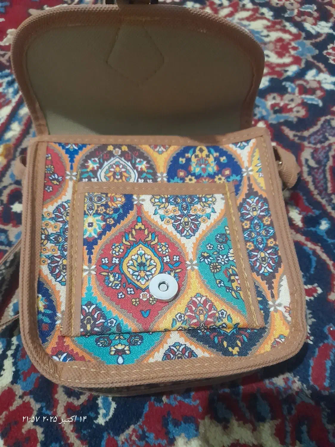 کیف|کیف، کفش، کمربند|بیرجند, |دیوار