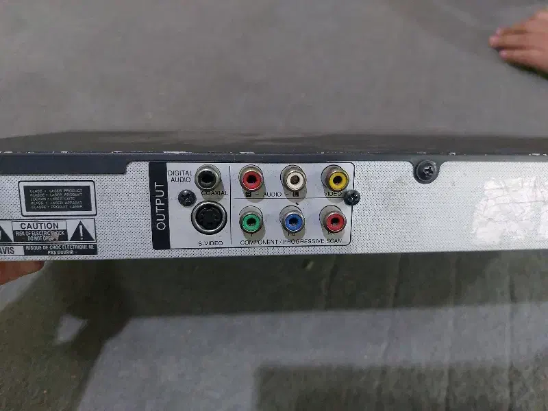 دی وی دی|پخش‌کننده DVD و ویدیو|قم, سراجه (۱۵ خرداد)|دیوار