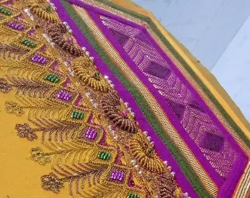 پایه شلوار گلابتونی|لباس|قشم, |دیوار