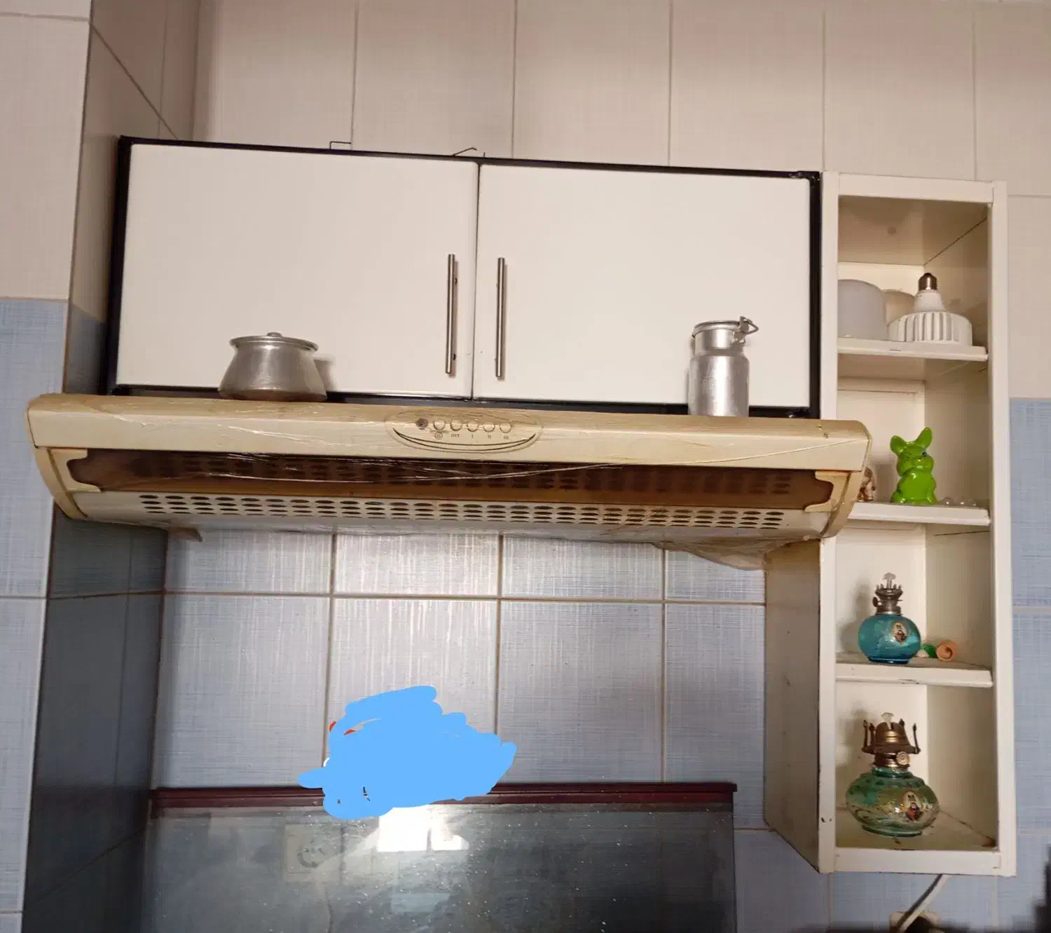 گاز صحفه ای شیشه ای و هود با کابینت|اجاق گاز و لوازم برقی پخت‌وپز|صدرا-فارس, فاز ۱|دیوار