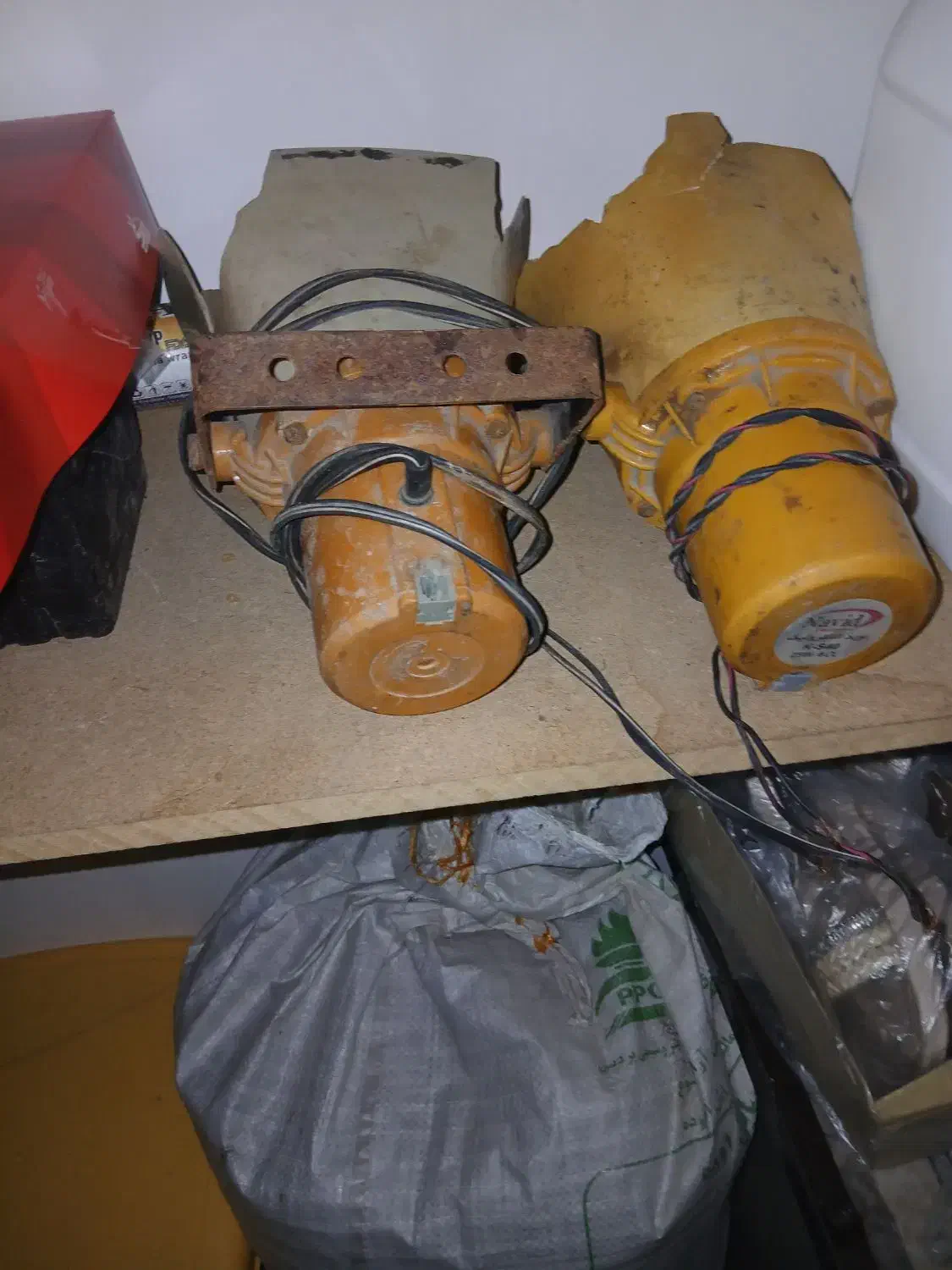 فروش دو عدد بلندگو سالم|پخشکننده همراه|اردبیل, |دیوار