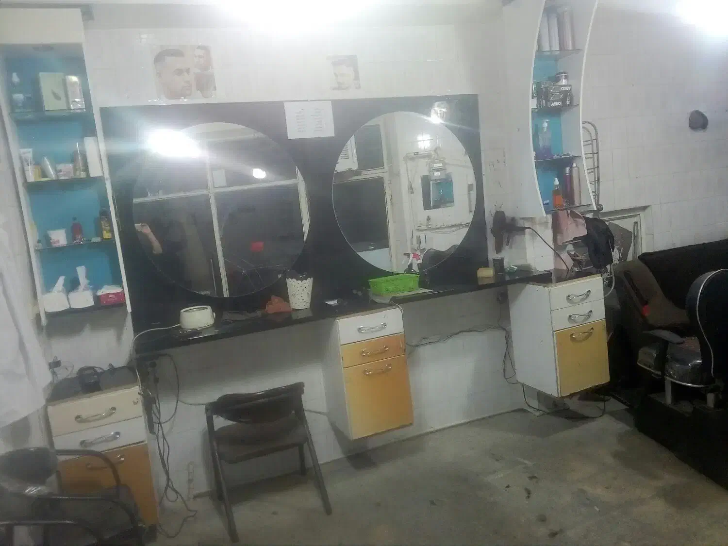 ارایشگاه دکور مناسب بیاید ببرید تازه کار ها|آرایشگاه و سالن‌های زیبایی|ارومیه, |دیوار