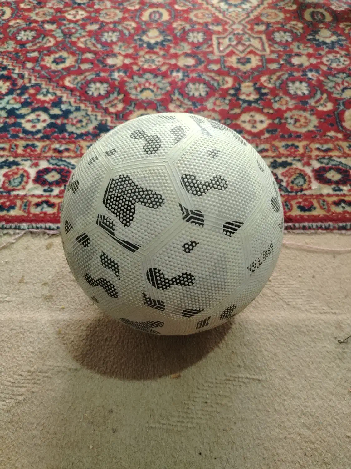 توپ|ورزش‌های توپی|نجف‌آباد, یزدانشهر|دیوار