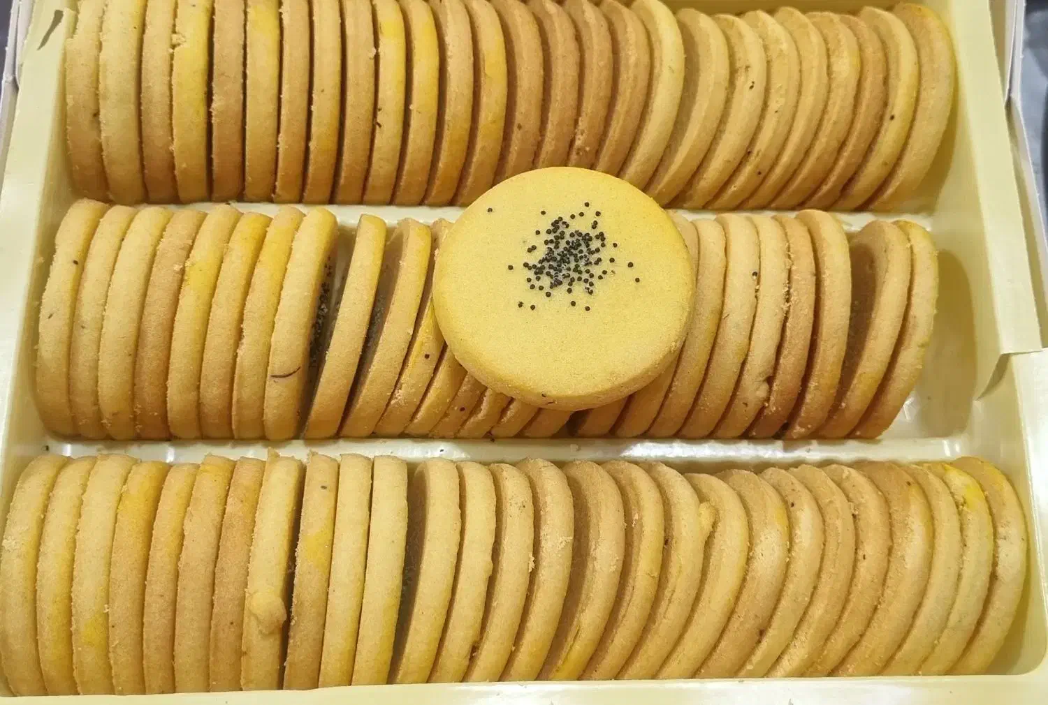 شیرینی نان فسایی|خوردنی و آشامیدنی|مرودشت, ژیان|دیوار