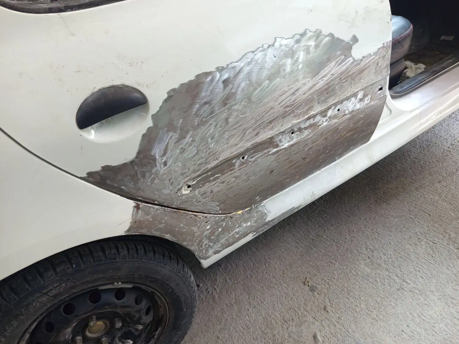 به ۲نفرنیرو برا آموزش نقاشی ماشین نیازمندیم|استخدام صنعتی، فنی، مهندسی|میناب, |دیوار