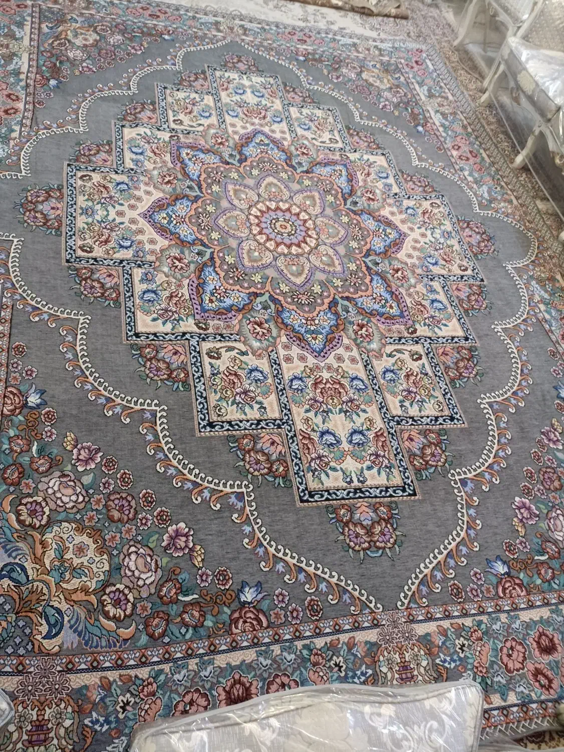 روفرشی۱۲متری توسی فیلی|روفرشی|اسلام‌شهر, زرافشان|دیوار