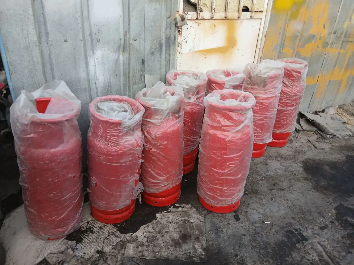 فروش لوازم یدکی،مصرفی و لاستیک انواع لیفتراک|قطعات یدکی و لوازم جانبی|اصفهان, دهنو|دیوار