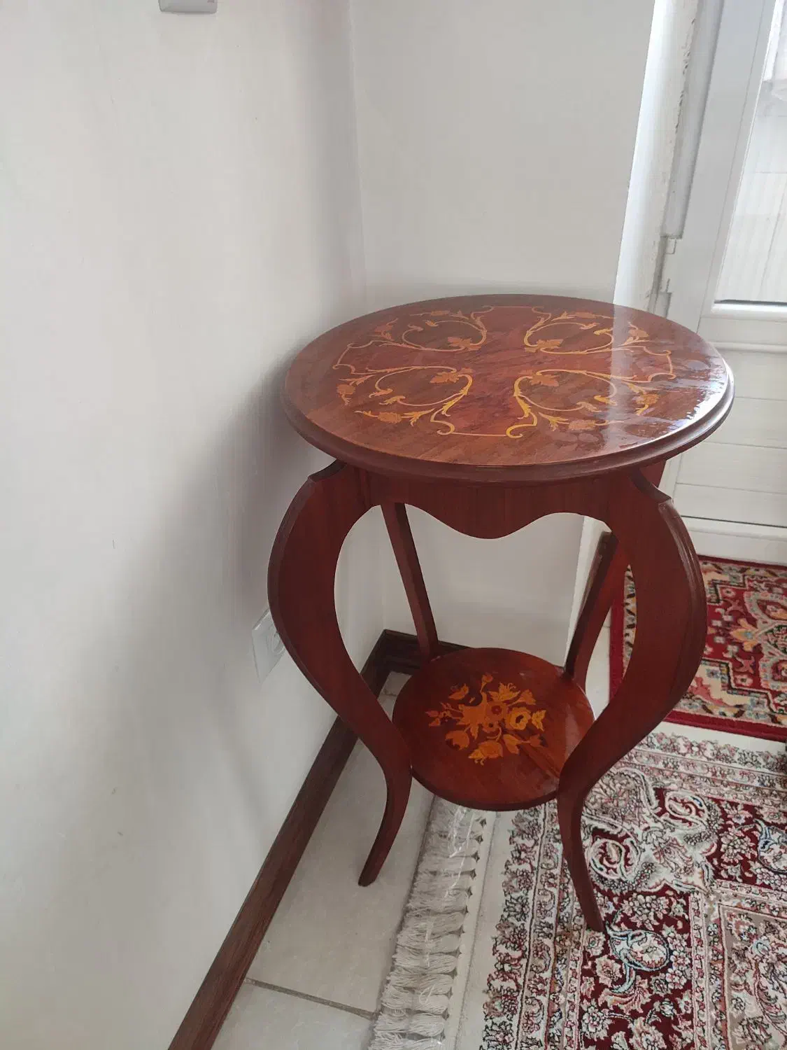 میز طرح دار|میز تلفن|تهران, اکباتان|دیوار