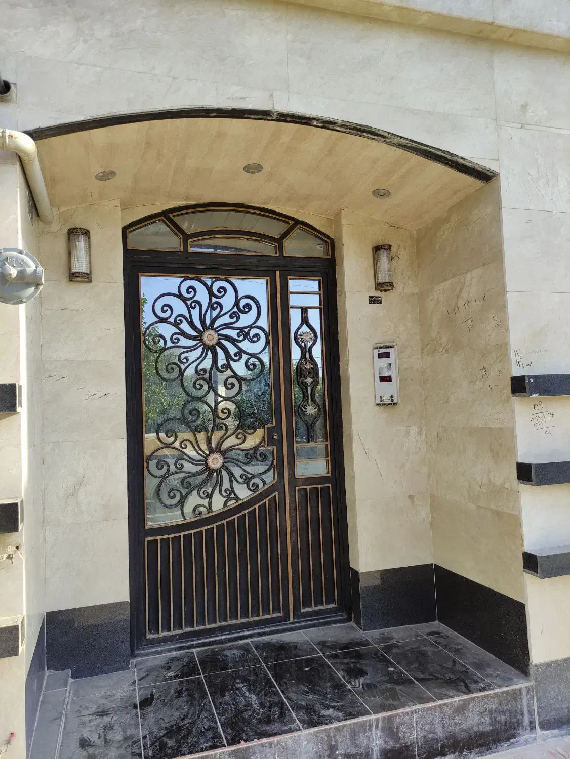 واحد یک خوابه نقلی تر و تمیز|فروش خانه و ویلا|کازرون, |دیوار