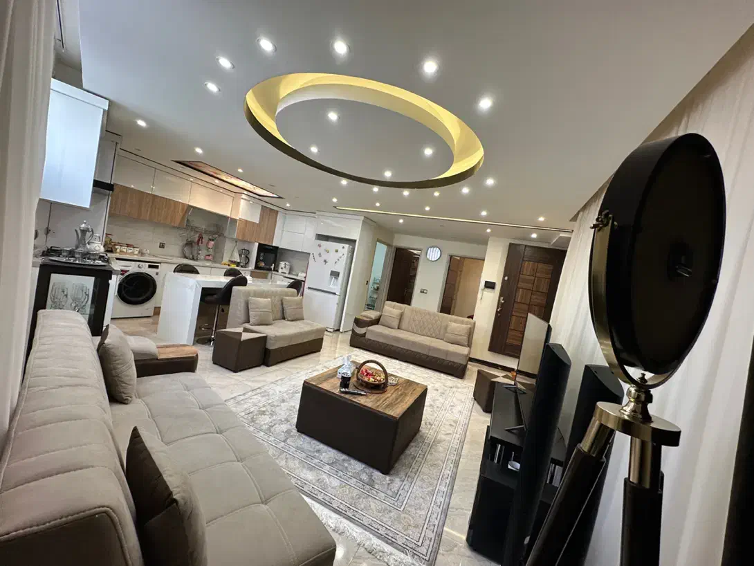 گلزار/شفق ۷۱متر نقلی۲خواب۲نبش۲برنورخوشنقشه شیک|فروش آپارتمان|اصفهان, شفق|دیوار