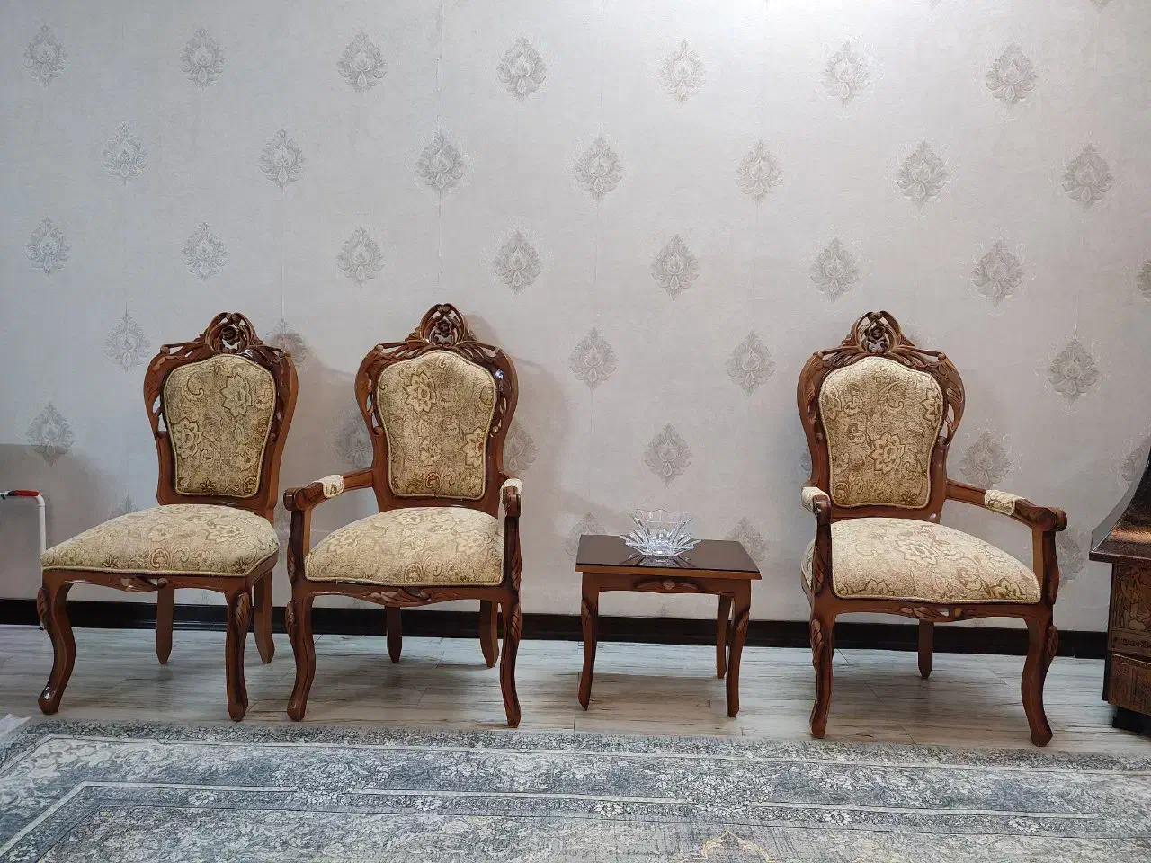 مبل|مبلمان خانگی و میز عسلی|تایباد, |دیوار