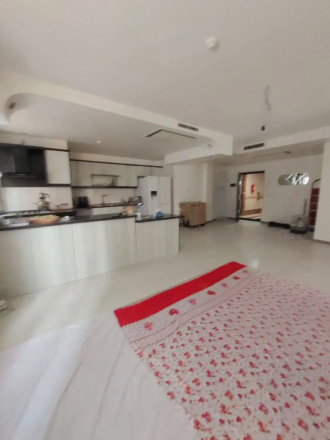 ۱۱۰ متر ، پونک ، برج ، منطقه۲ ، رهن یا رهن و اجاره