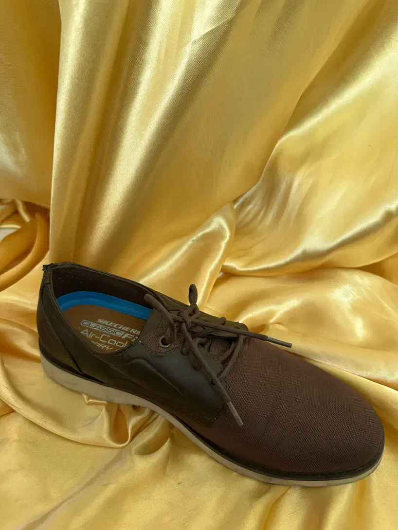 کفش مردانه سایز ۴۰ مارک skechers|کیف، کفش، کمربند|تهران, قنات‌کوثر|دیوار