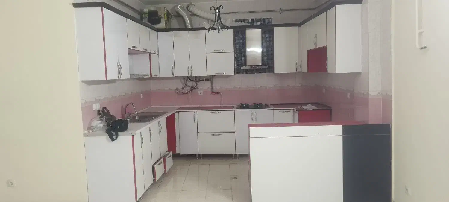 کابینت آشپزخانه دست دوم همراه با تجهیزات|مصالح و تجهیزات ساختمان|مشگین شهر, |دیوار