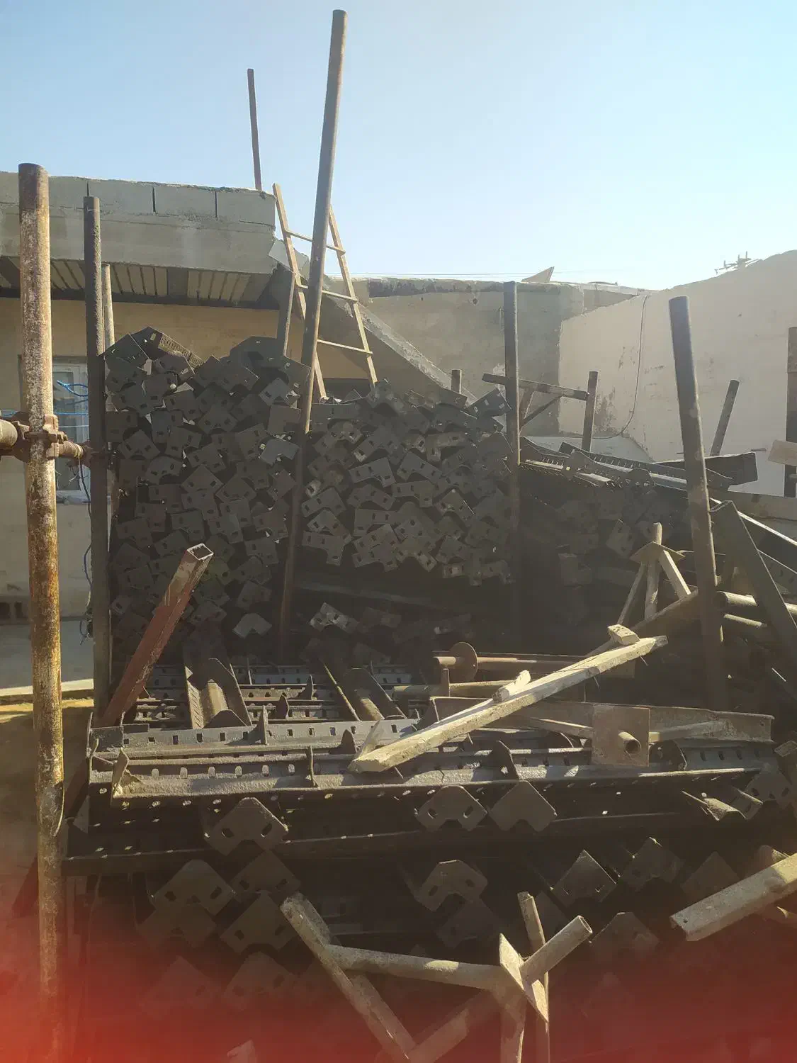 فروش ابزار کار جک و قالب وبالابرومیکسر|مصالح و تجهیزات ساختمان|چابهار, |دیوار