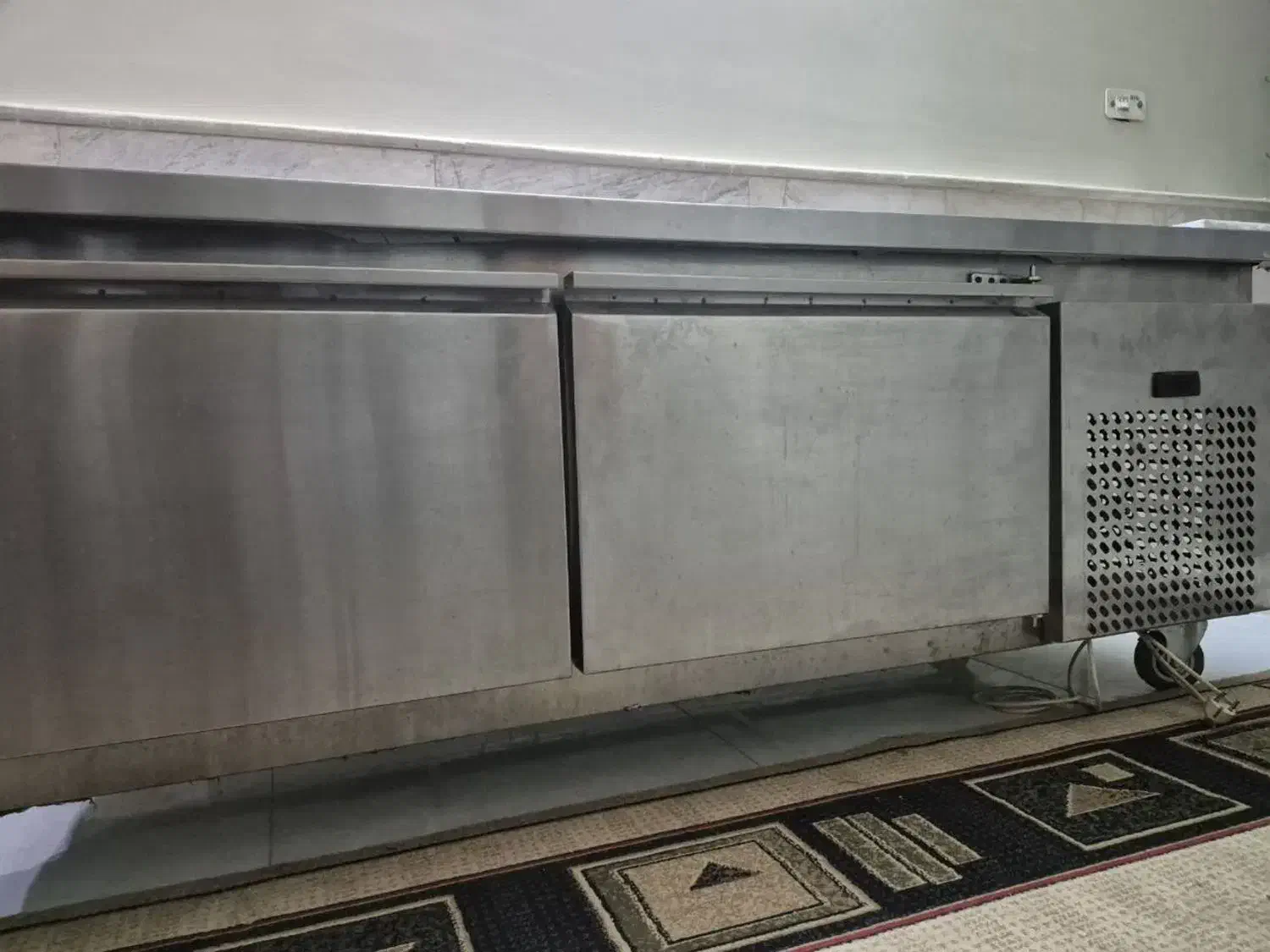 فریزر زیر گریل 190 سانتی|کافی‌شاپ و رستوران|قم, شاه ابراهیم|دیوار