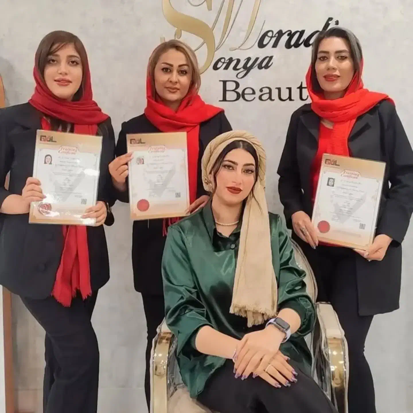 کراتین کار متخصص شو با آموزش میلیونی پول در بیار|خدمات آموزشی|شیراز, انجیر|دیوار