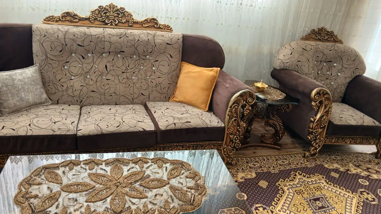 مبل ۷ نفره با میز عسلی|مبلمان خانگی و میز عسلی|اردبیل, |دیوار