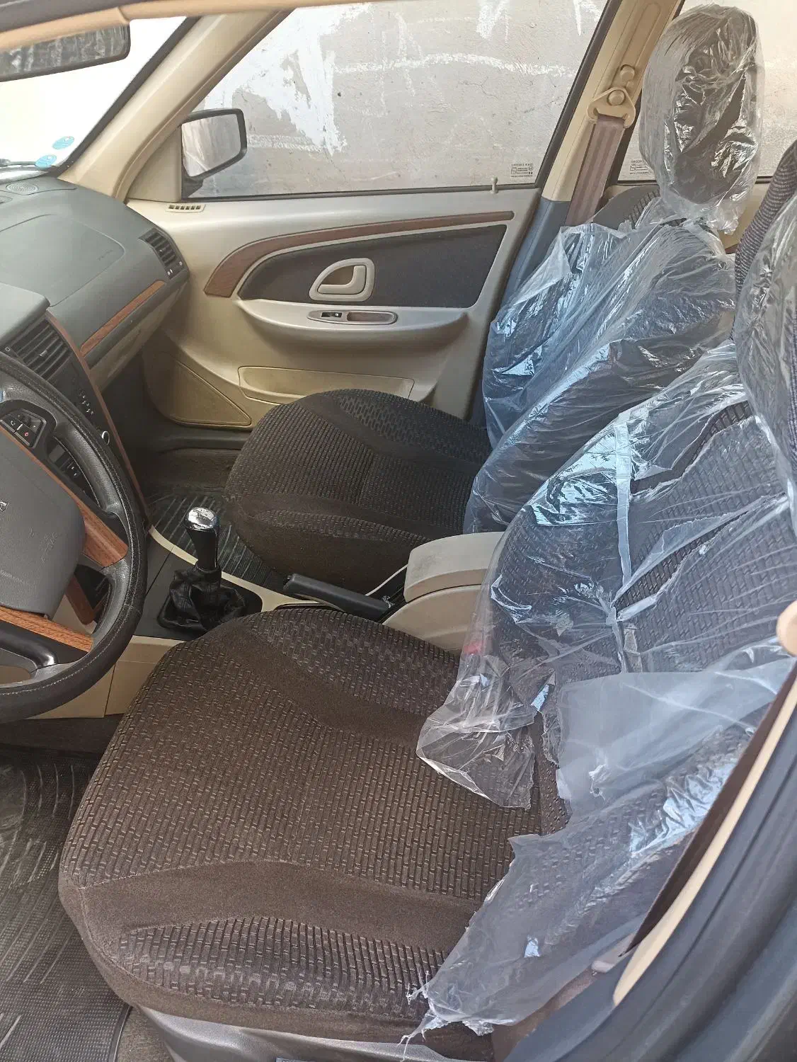 فروشی|خودرو سواری و وانت|فریمان, |دیوار