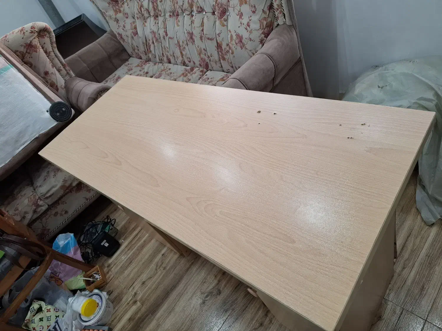 میز تحریر|میز تحریر و کامپیوتر|کلاچای, |دیوار