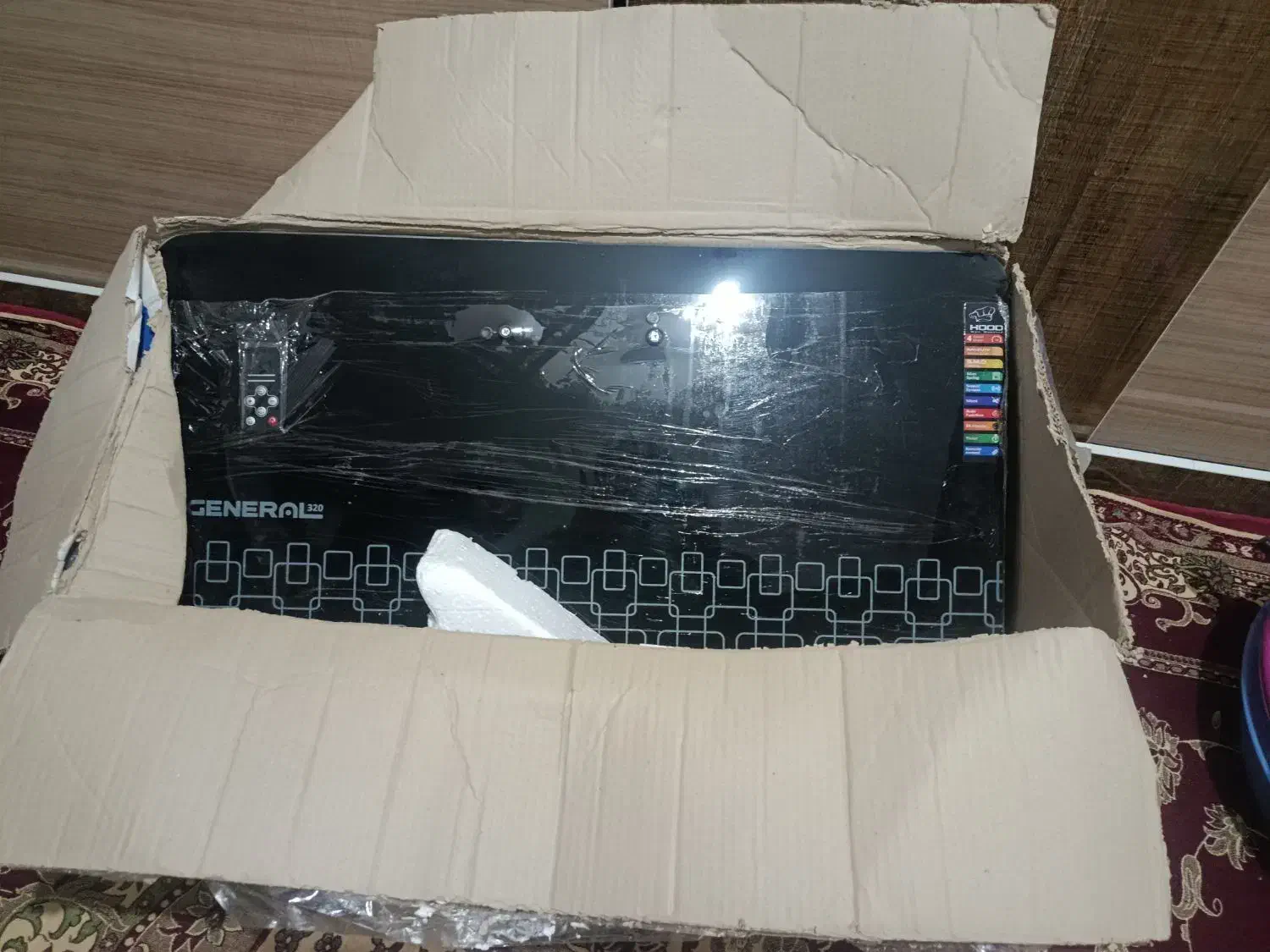 هود جنرال|هود|میاندوآب, |دیوار