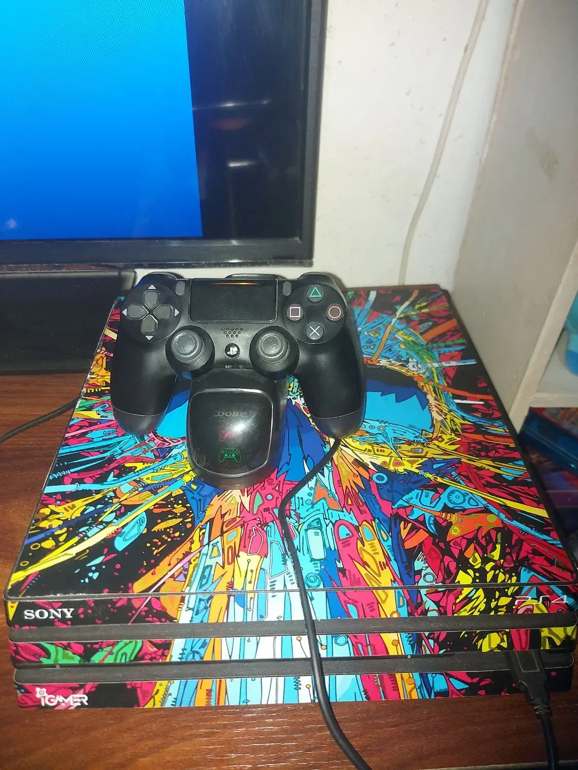 کنسول Ps4 Pro یک ترابایت|کنسول، بازی ویدئویی و آنلاین|بندر انزلی, معلم|دیوار