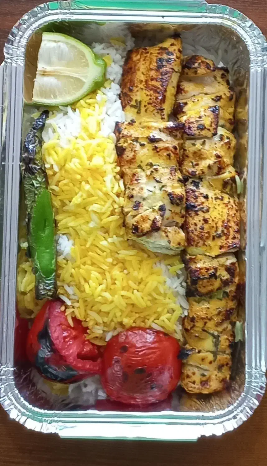 پرسنل رستوران نیمه وقت|استخدام خدمات فروشگاه و رستوران|فردیس, سرحدی|دیوار