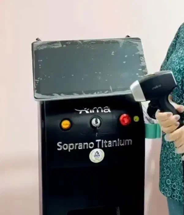 نیاز به اپراتور لیزر خانم|استخدام درمانی، زیبایی، بهداشتی|آمل, |دیوار