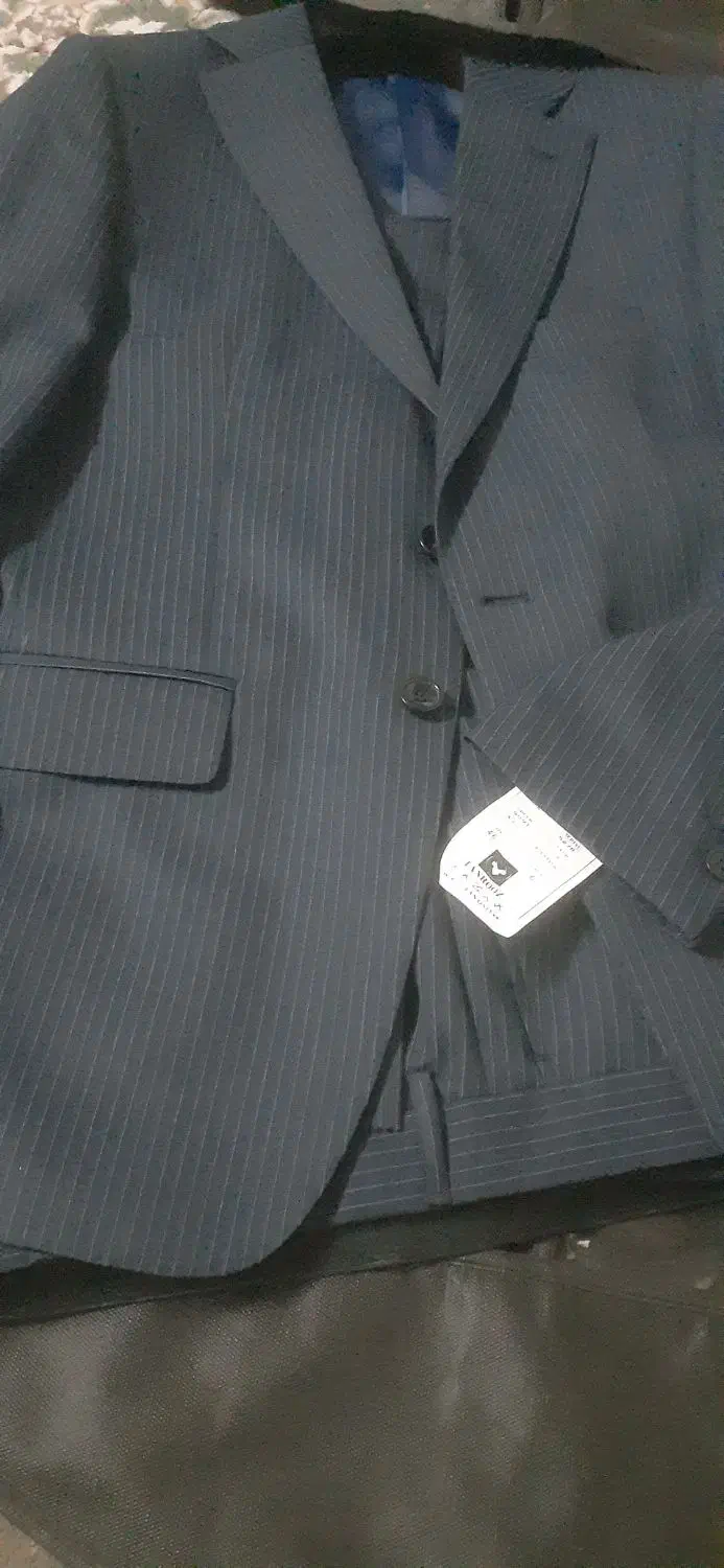 کت وشلوار|لباس|بندرلنگه, |دیوار