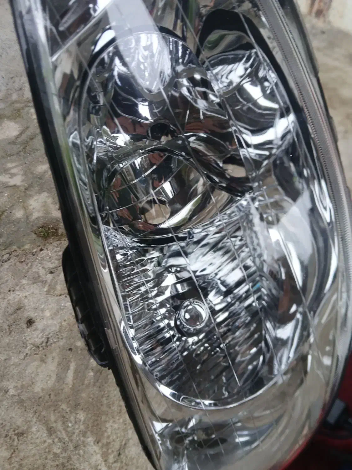 چراغ جلو۲۰۶تیپ۵|قطعات یدکی و لوازم جانبی|تالش, طولارود|دیوار