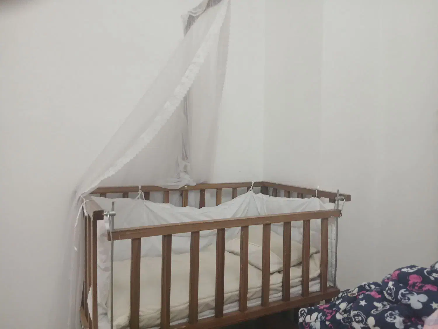 تخت نوزاد|تخت و صندلی بچه|کرمانشاه, |دیوار