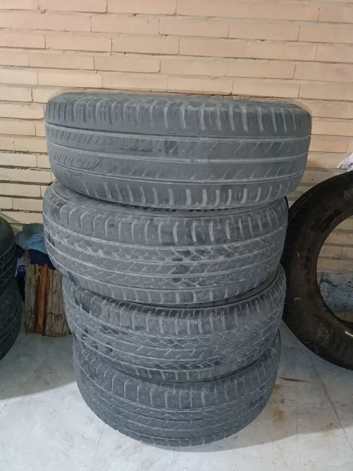 رینگ و لاستیک پژو و چراغ جلو پراید|قطعات یدکی و لوازم جانبی|بندر امام خمینی, |دیوار